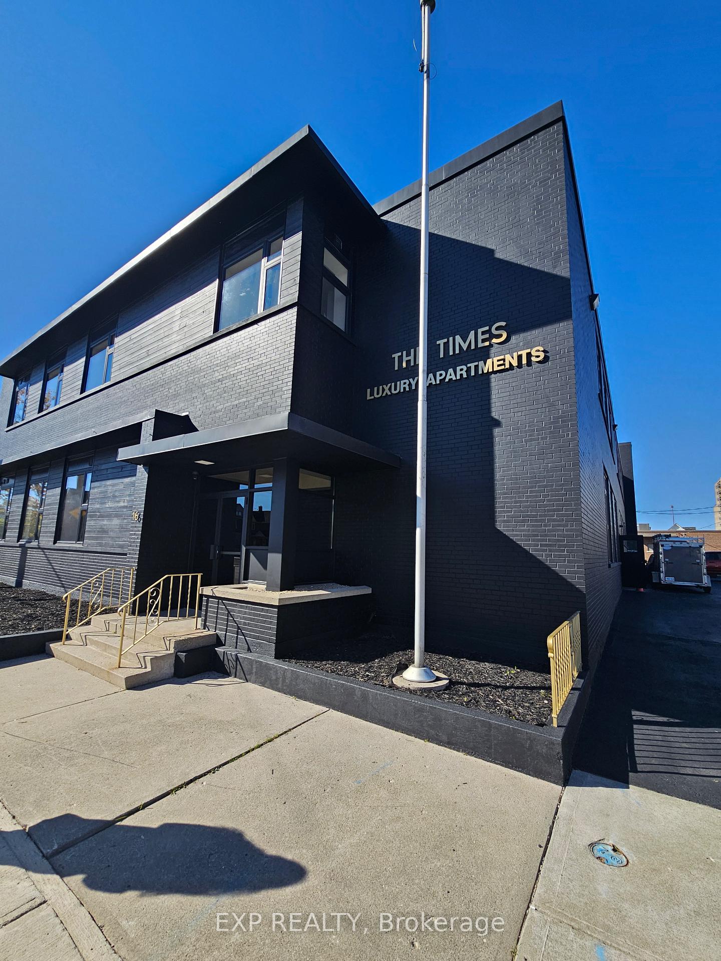 16 Hincks Street 6, St. Thomas, ON N5R 5Z2 — St. Thomas, Ontario