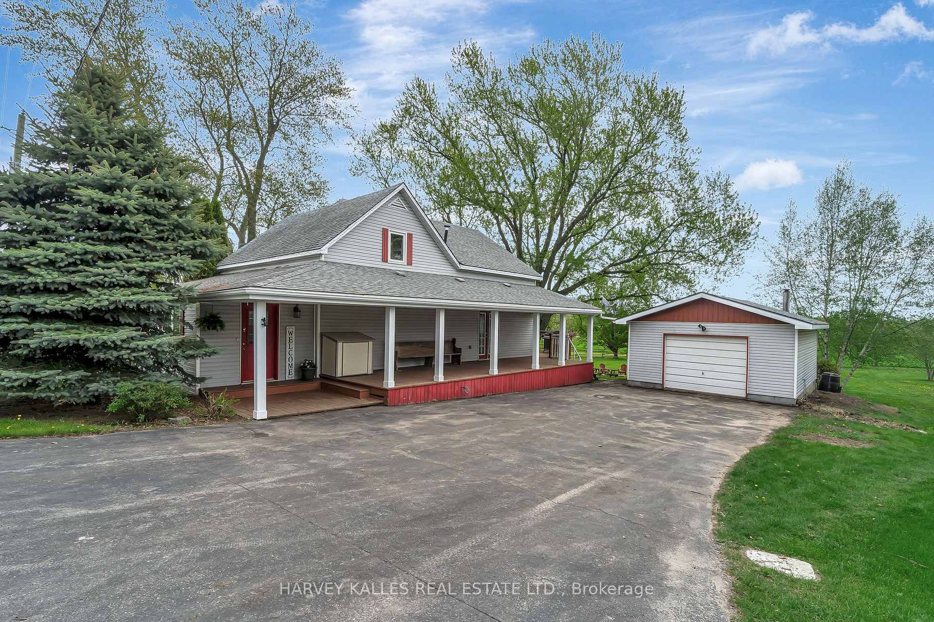 13965 Loyalist Parkway, Prince Edward County, ON K0K 2T0 — Prince Edward County, Ontario