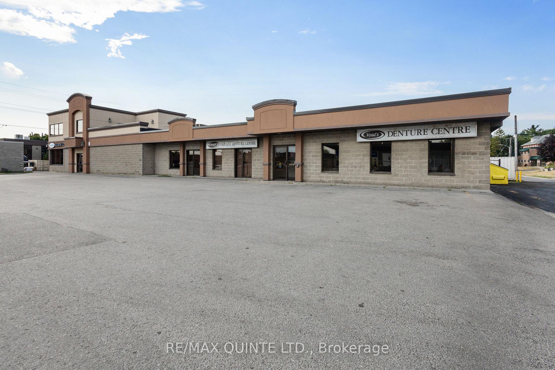 66 Dundas Street E B, Belleville, ON K8N 1C1