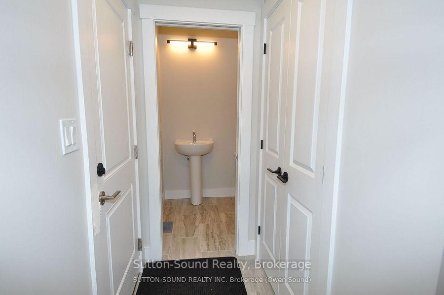 622 8th Street W, Owen Sound — photo 4 of 5