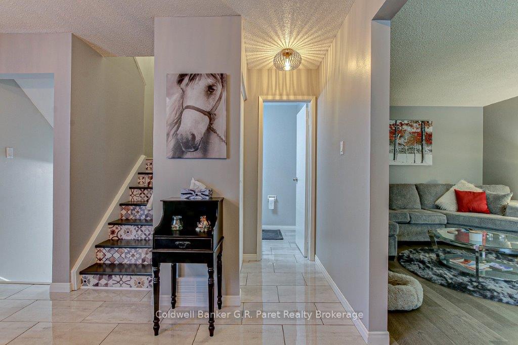 1 Lamer's Court 15, Tillsonburg — photo 3 of 5