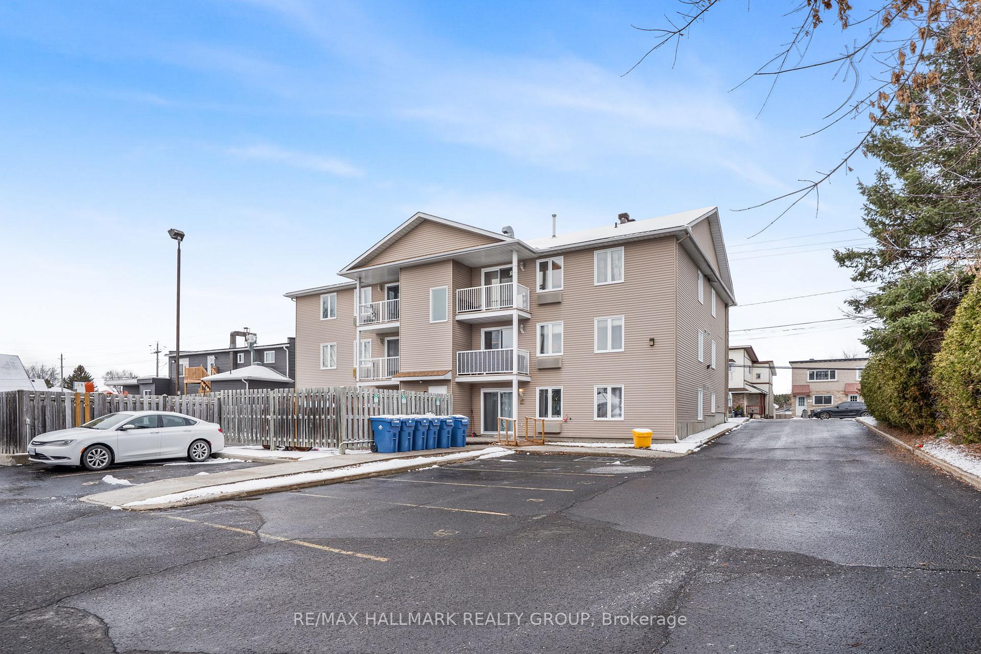 1005 Laurier Street, Clarence-Rockland — photo 3 of 5
