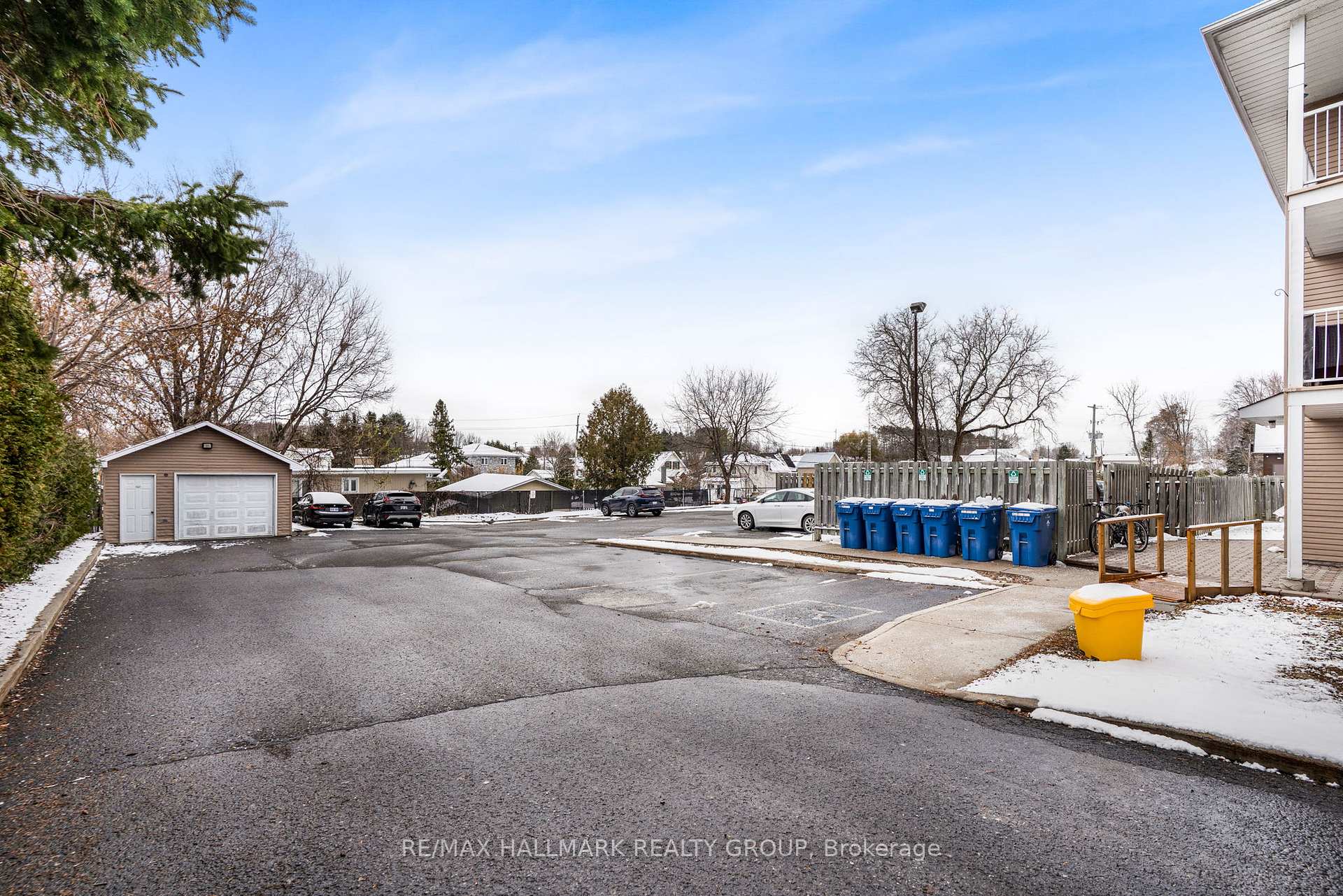 1005 Laurier Street, Clarence-Rockland — photo 4 of 5
