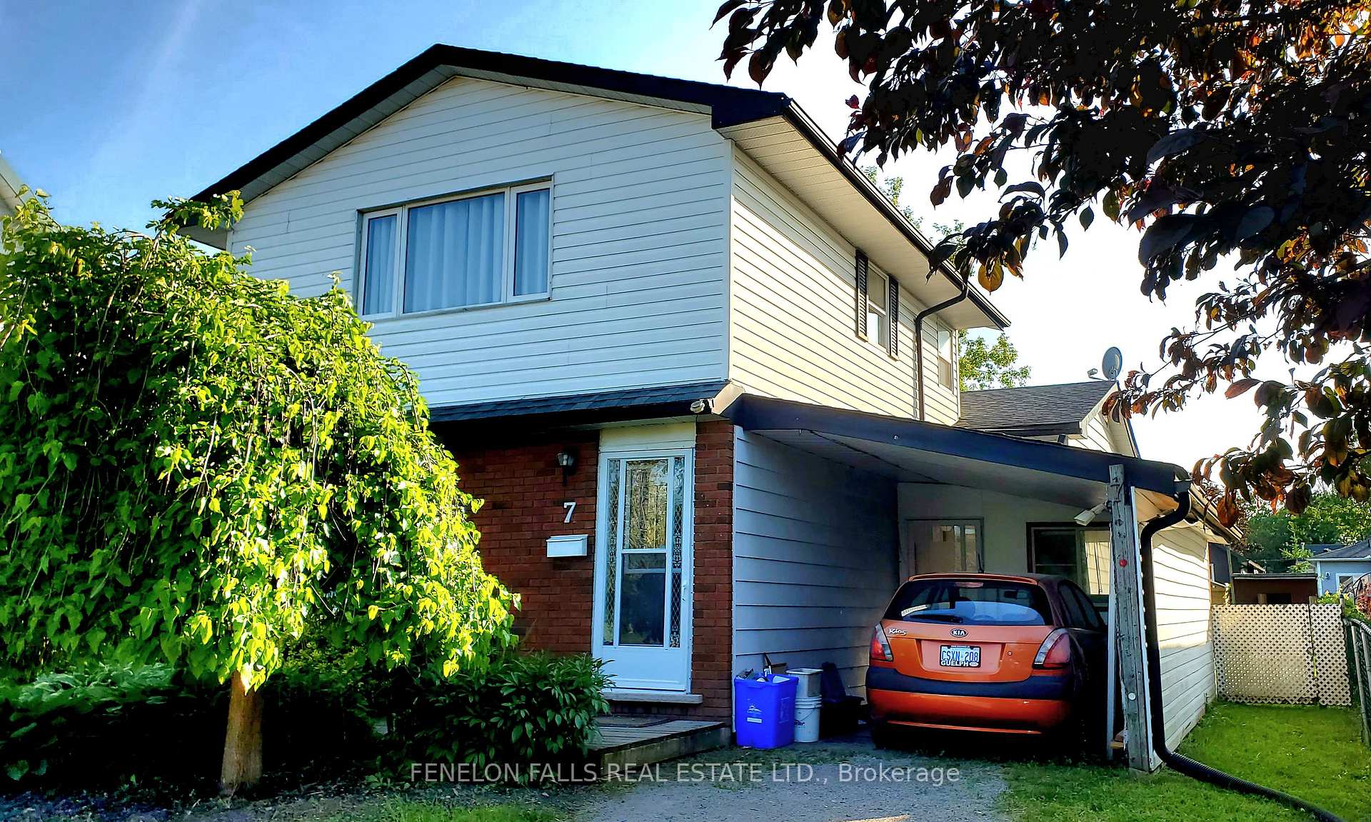 7 James Street, Kawartha Lakes — photo 3 of 5