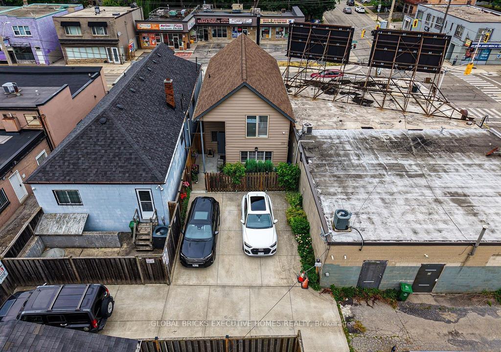 residential Property Image no.1