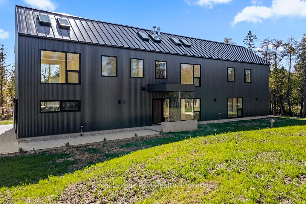 67 Pedwell Drive, Northern Bruce Peninsula, ON N0H 2R0 — Northern Bruce Peninsula, Ontario