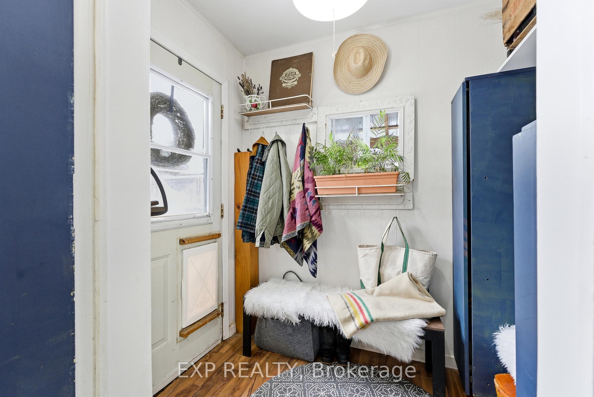 41 Lake Street, Prince Edward County — photo 5 of 5