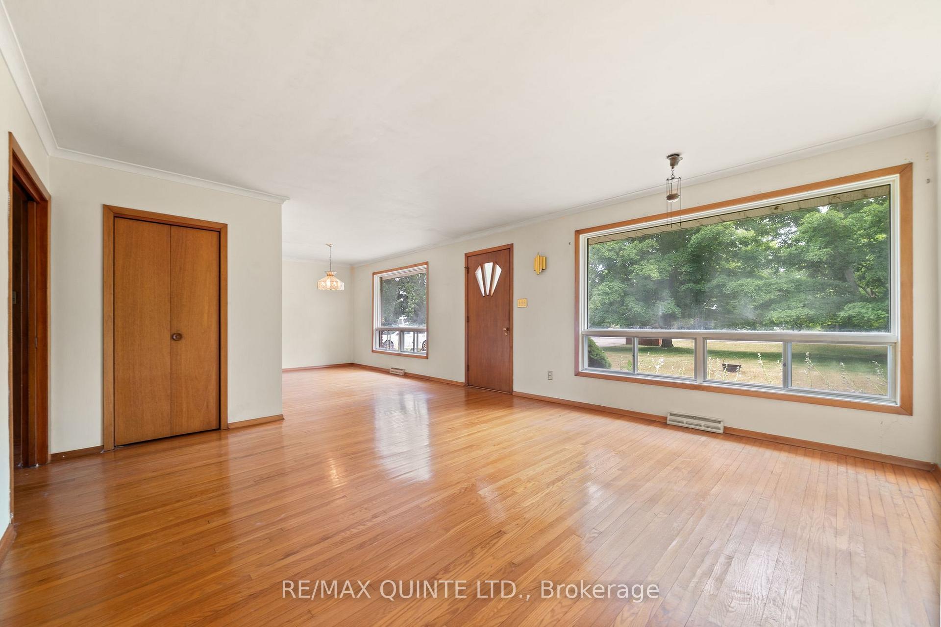 1462 County Road 12 N/A, Prince Edward County — photo 5 of 5