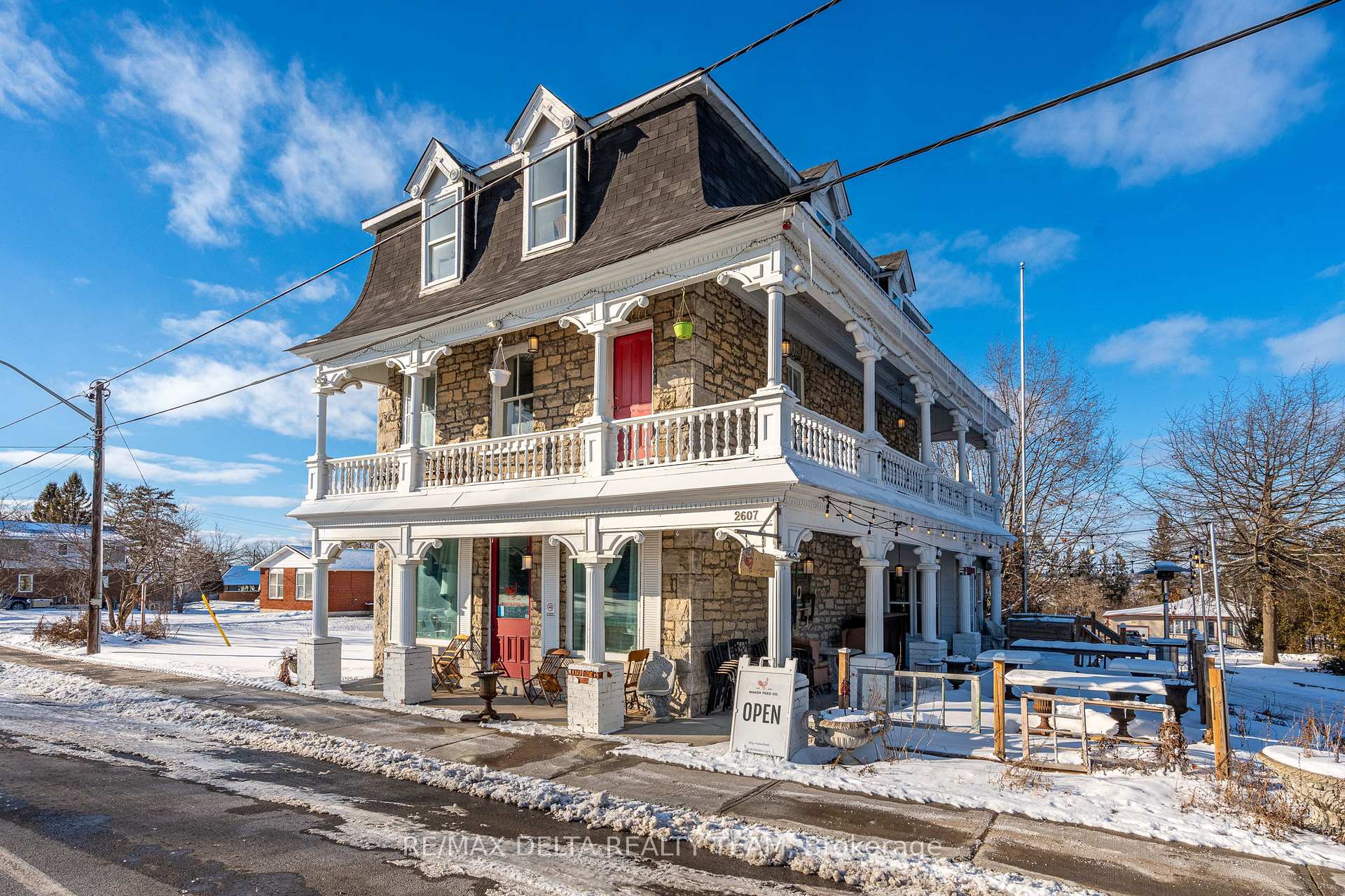 2607 OLD MONTREAL Road, Orleans - Cumberland and Area, ON K4C 1A2 — Orleans - Cumberland and Area, Ontario