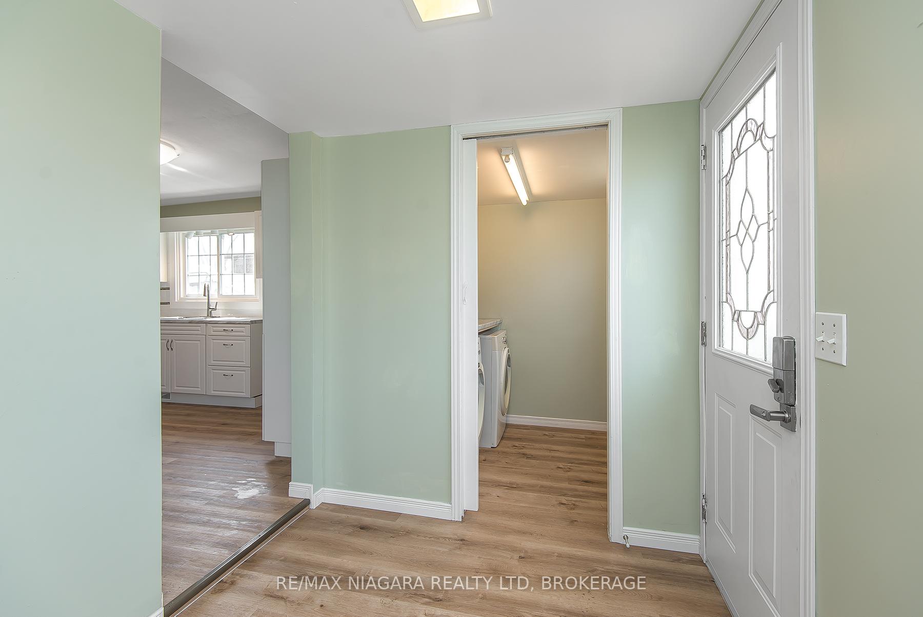243 North Street N, Fort Erie — photo 5 of 5