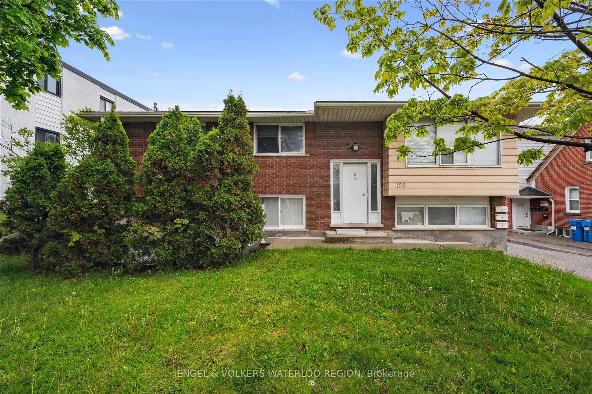 residential Property Image no.1