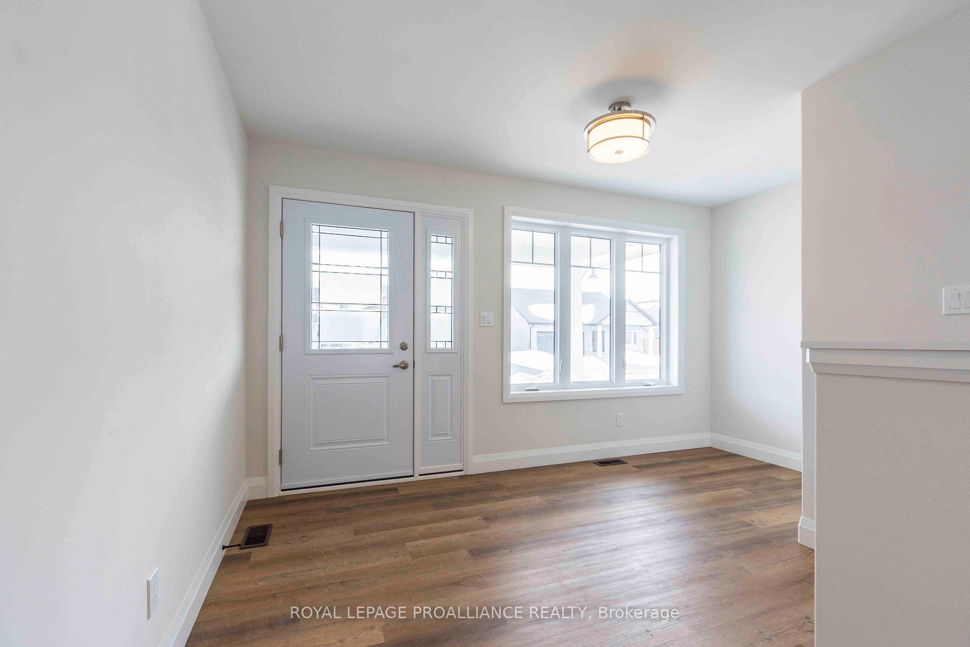 70 Stirling Crescent, Prince Edward County — photo 4 of 5