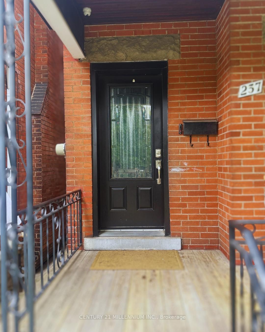 residential Property Image no.1