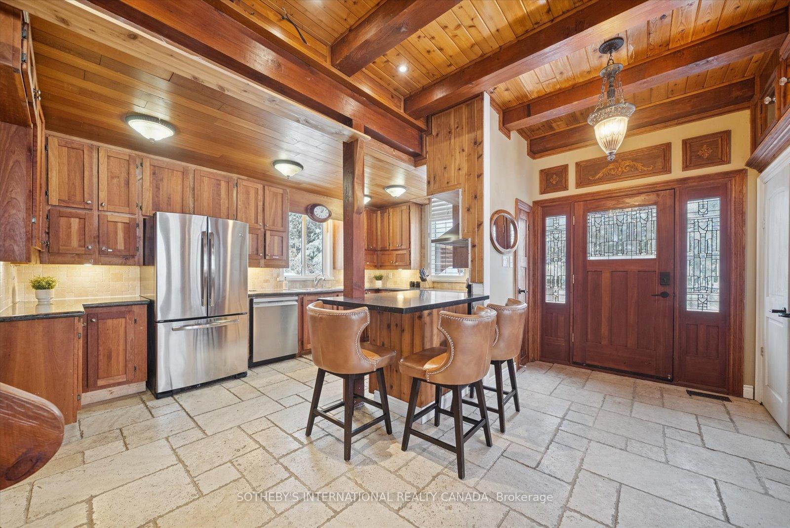 1307 Watts Road, Dysart et al — photo 5 of 5