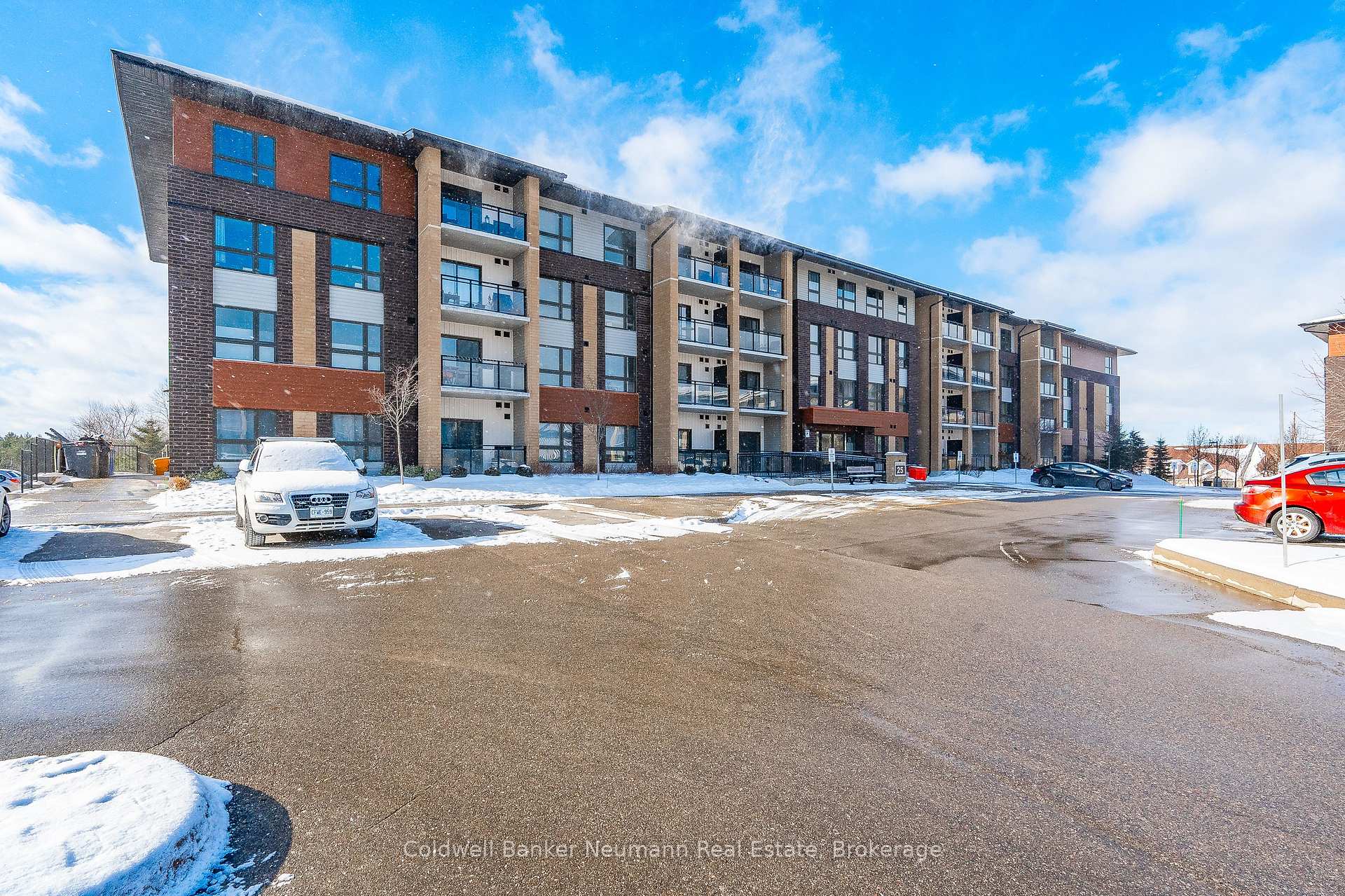 25 Kay Crescent 204, Guelph, ON N1L 0P2