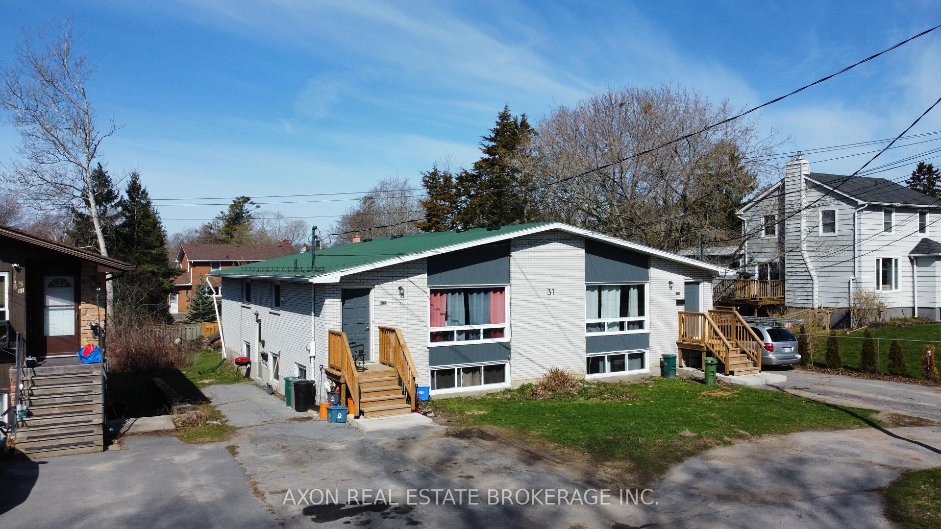 31 Montgomery Boulevard, Kingston, ON K7M 3N7 — Kingston, Ontario