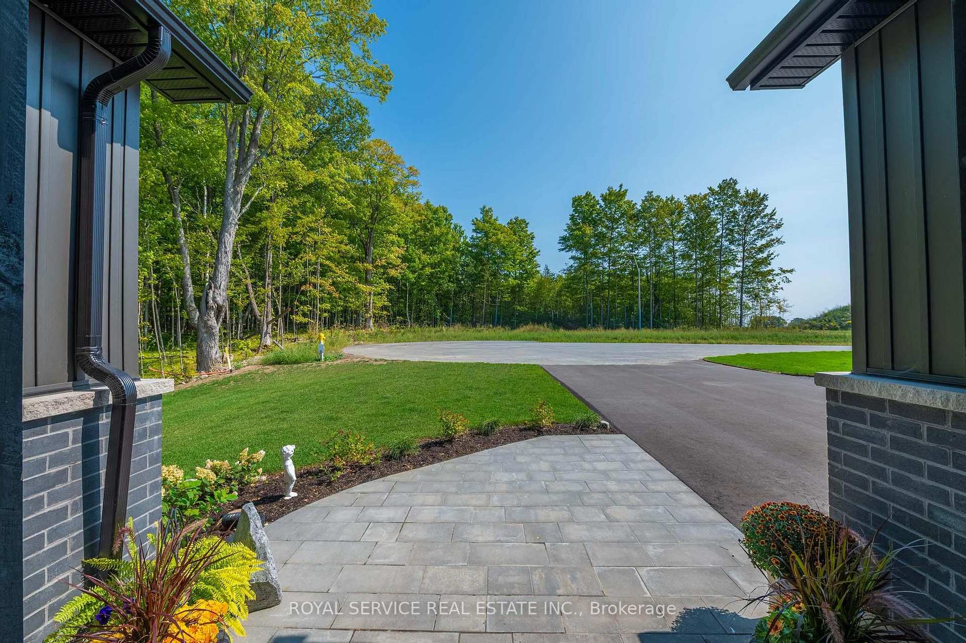 residential Property Image no.1