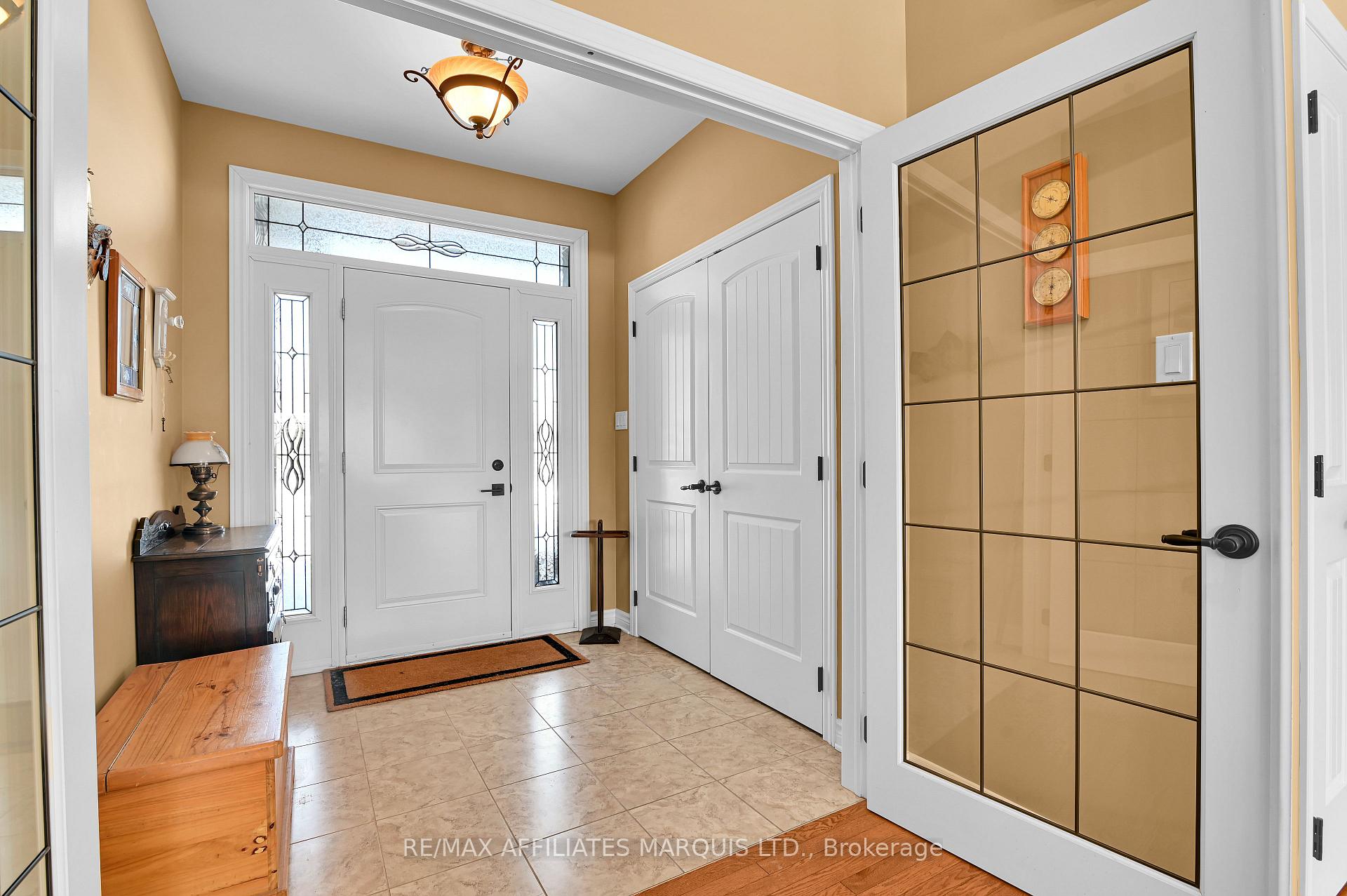 6574 Adrian Court, South Glengarry — photo 3 of 5