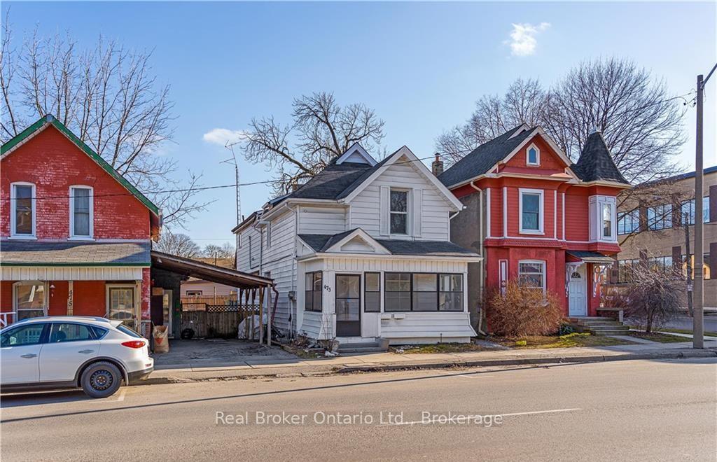 residential Property Image no.1