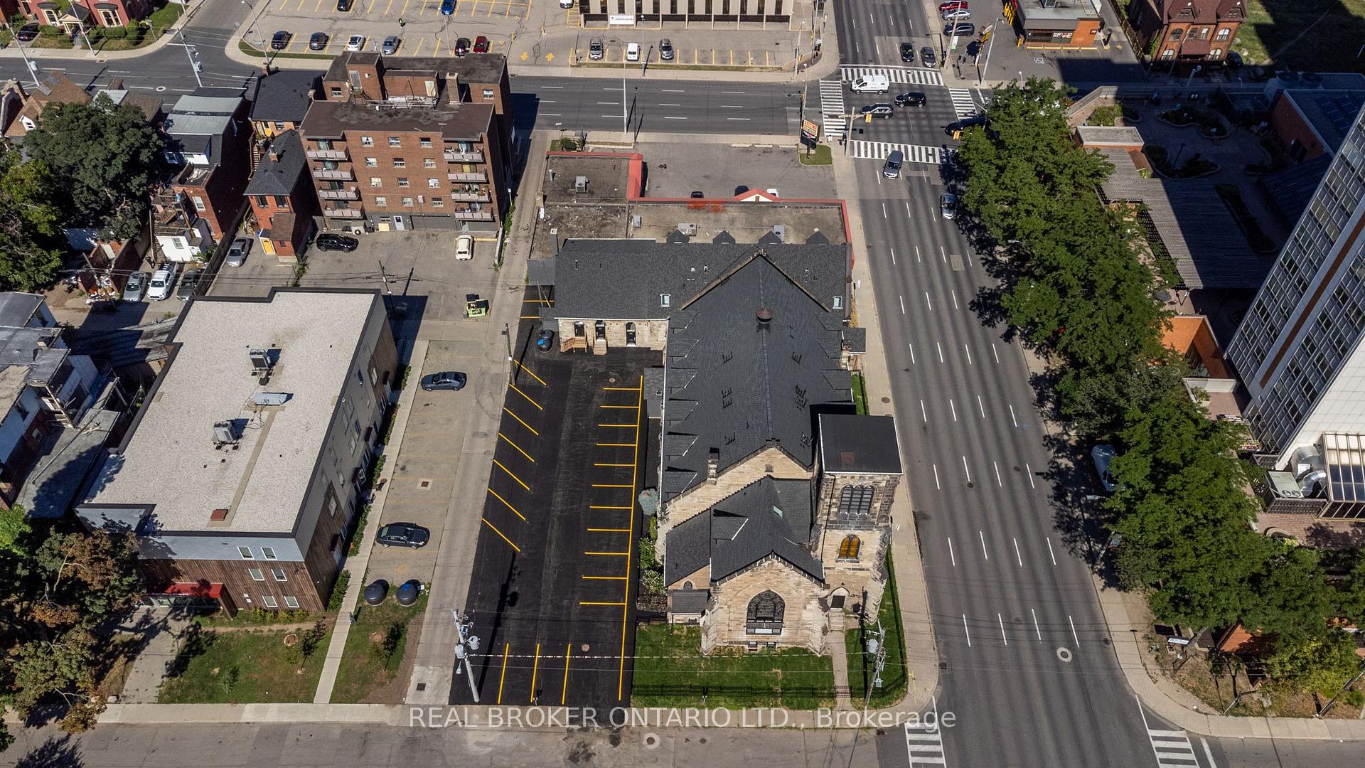 residential Property Image no.1