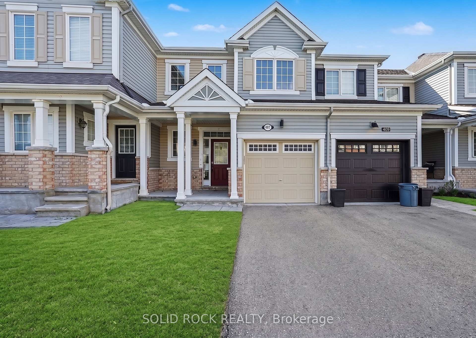 407 White Arctic Avenue, Barrhaven, ON K2J 5W5
