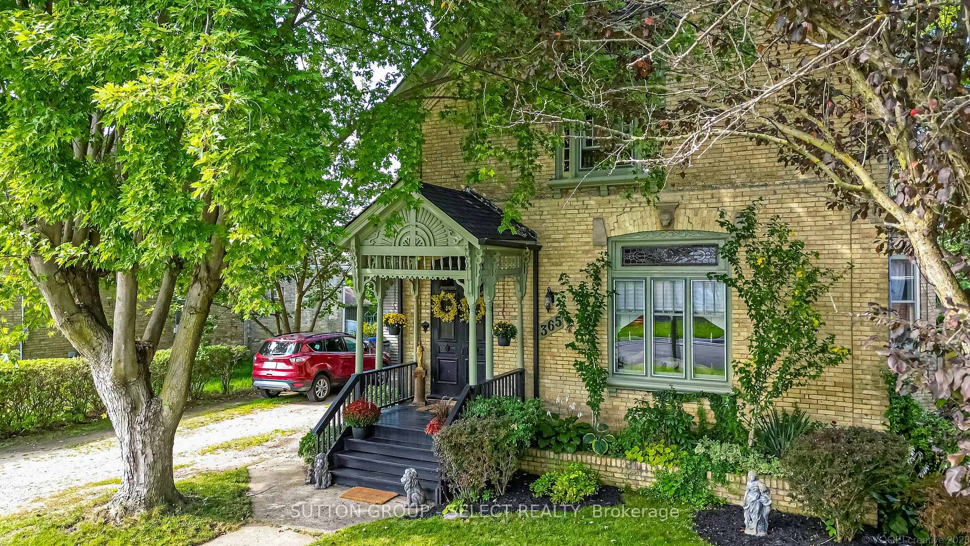 365 William Street, South Huron — photo 2 of 5