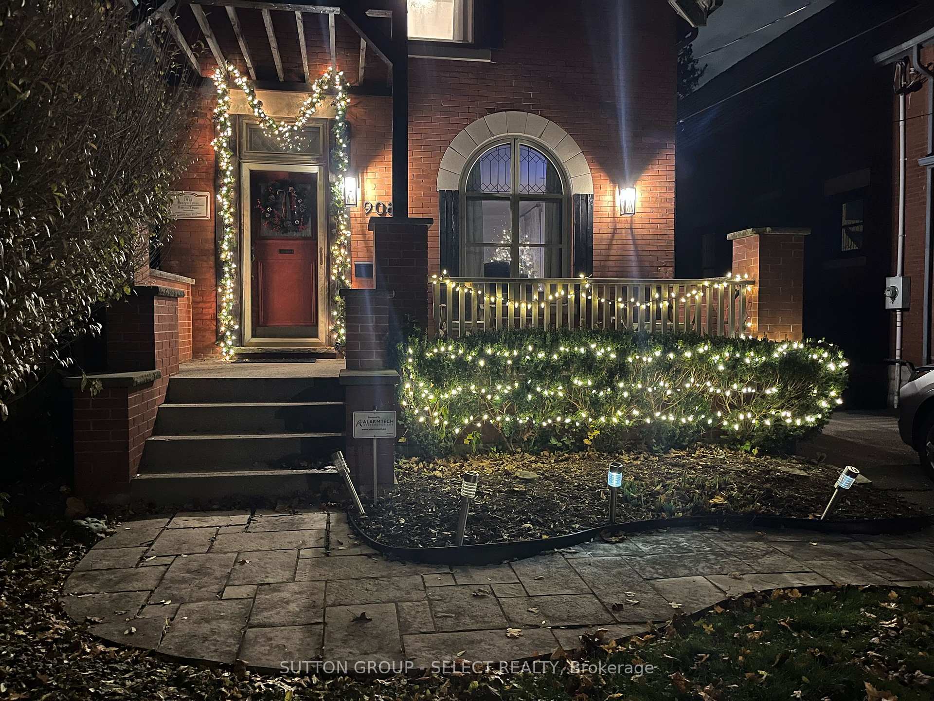 residential Property Image no.1