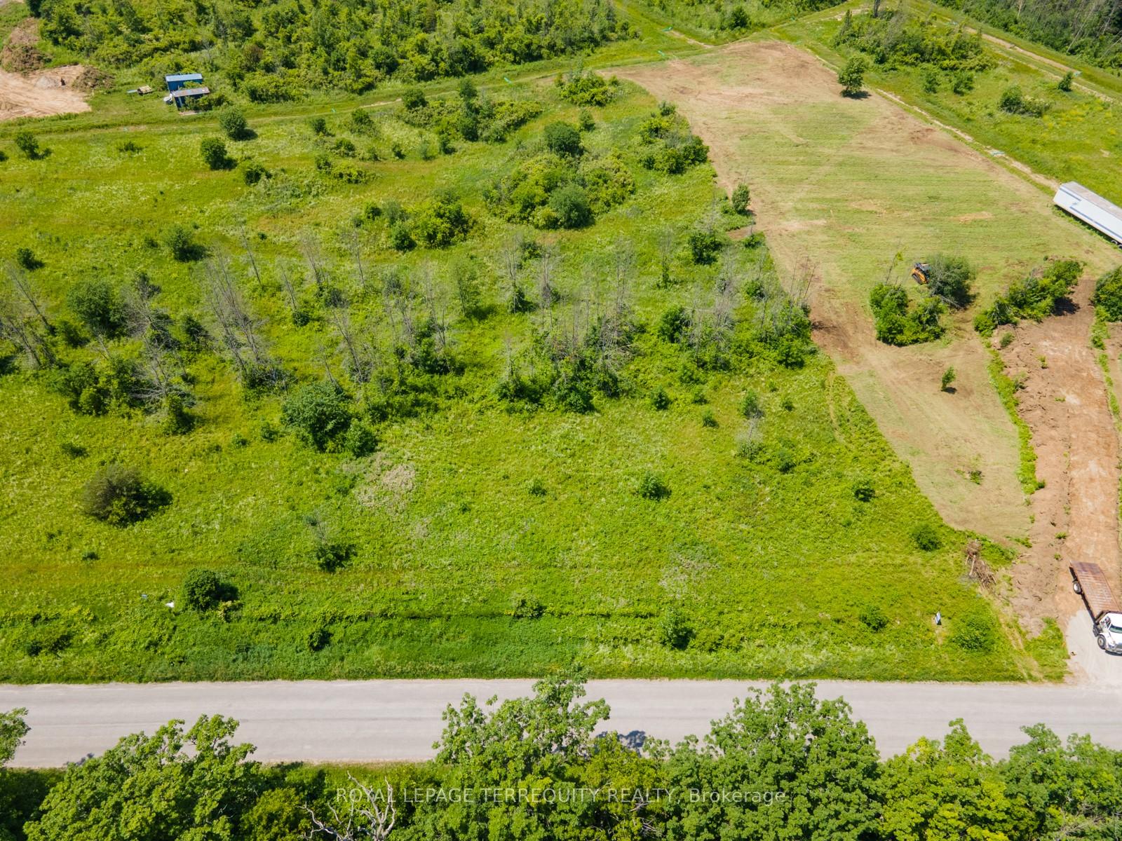5310 Sully Road, Hamilton Township — photo 4 of 5