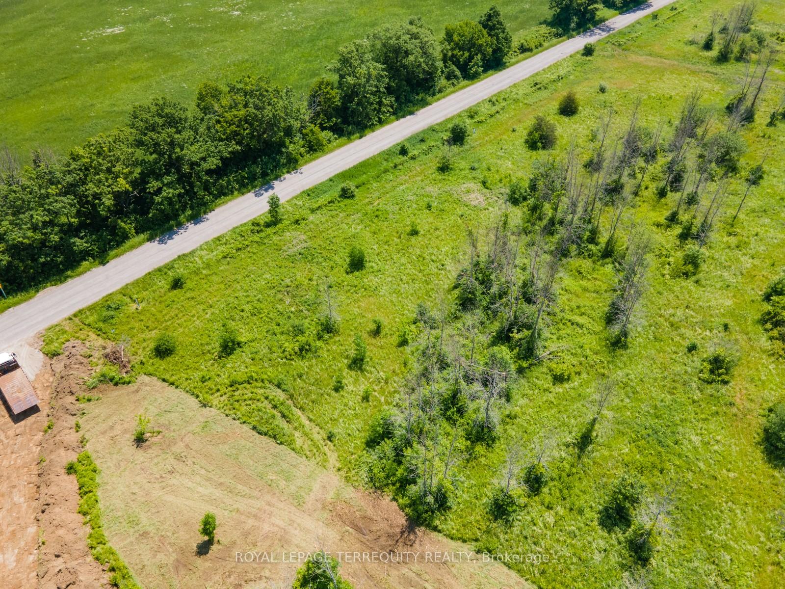 5310 Sully Road, Hamilton Township — photo 5 of 5