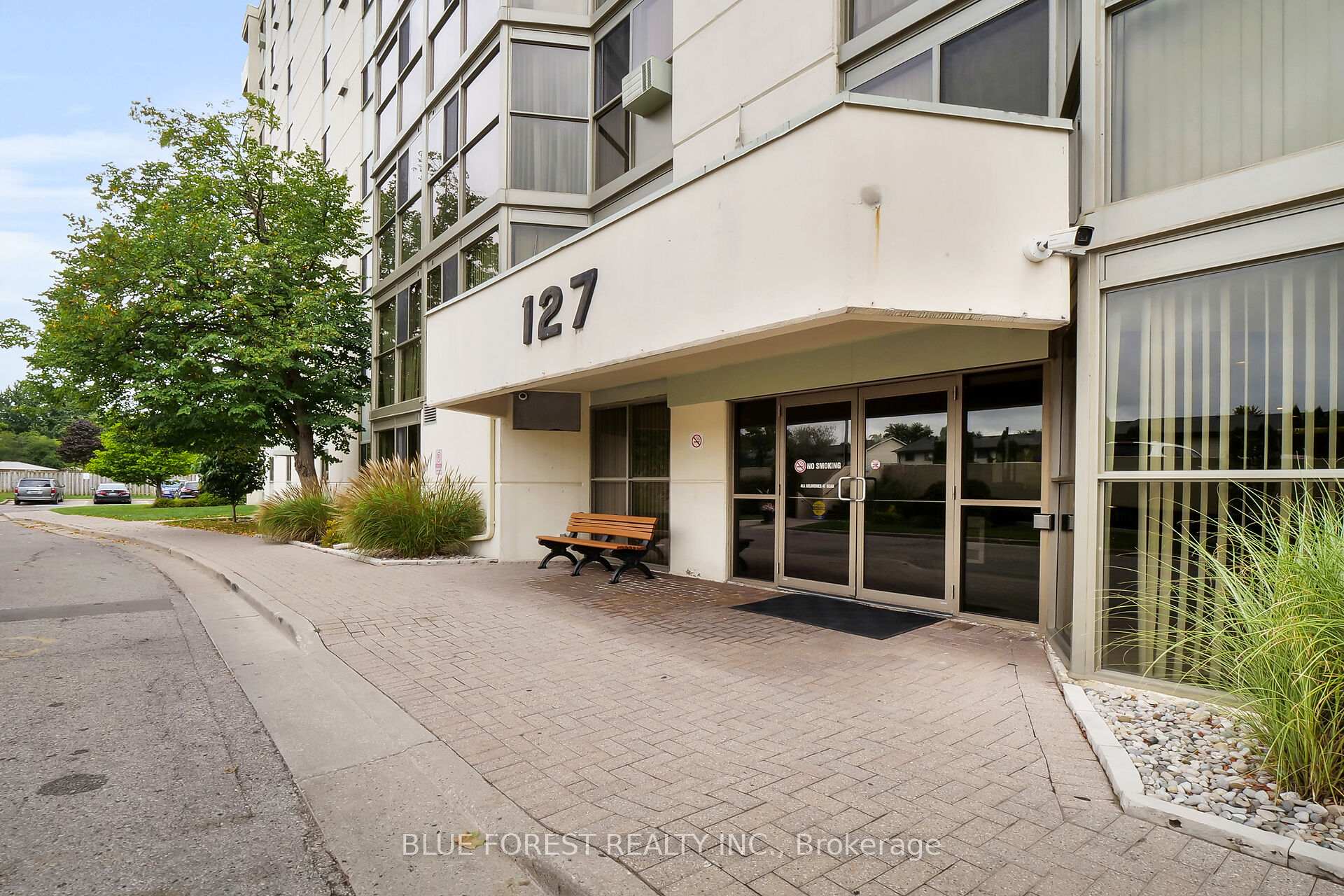 residential Property Image no.1