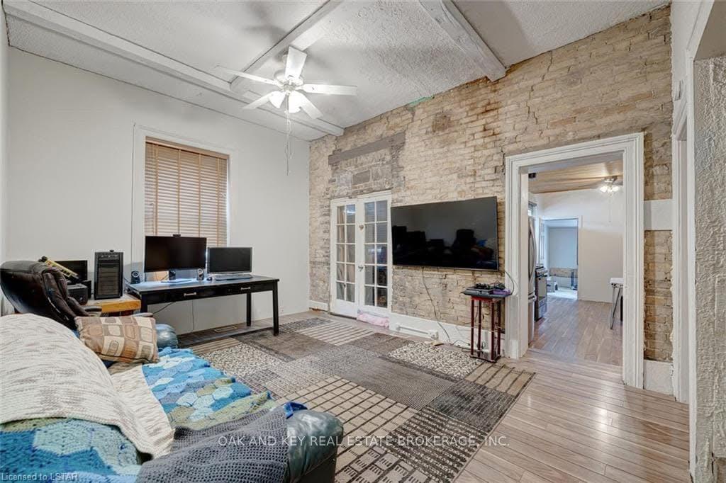 residential Property Image no.1