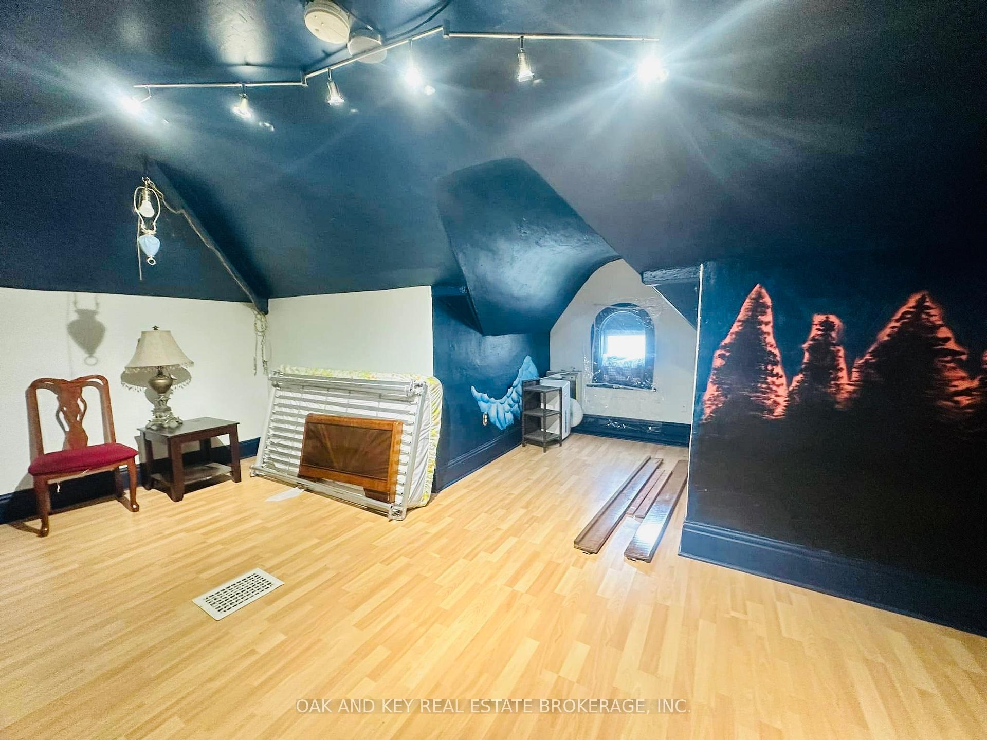 residential Property Image no.1