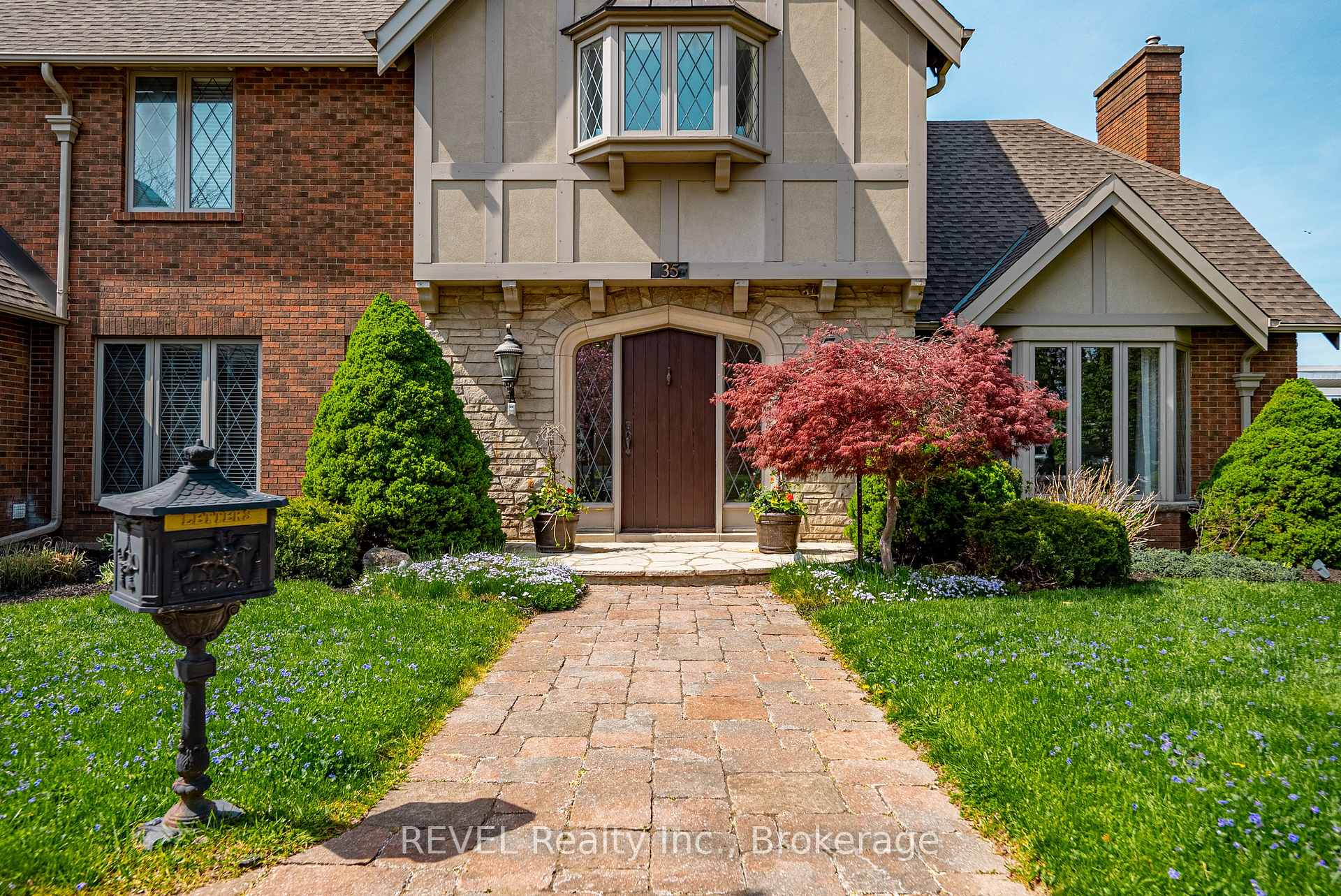 residential Property Image no.1