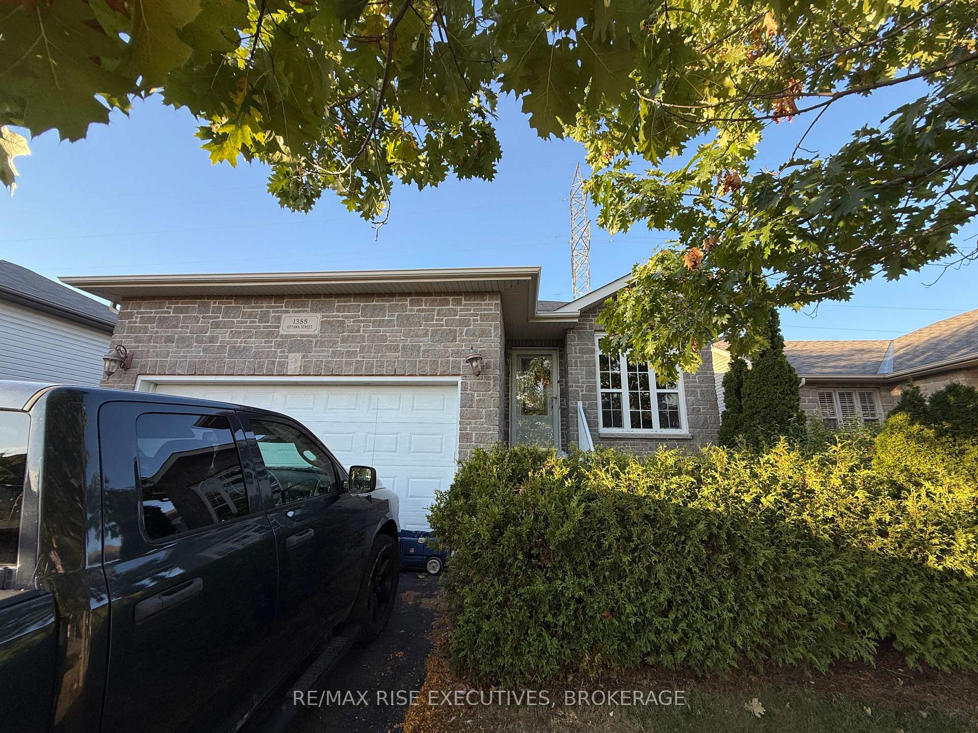1388 Ottawa Street, Kingston, ON K7P 0C2 — Kingston, Ontario