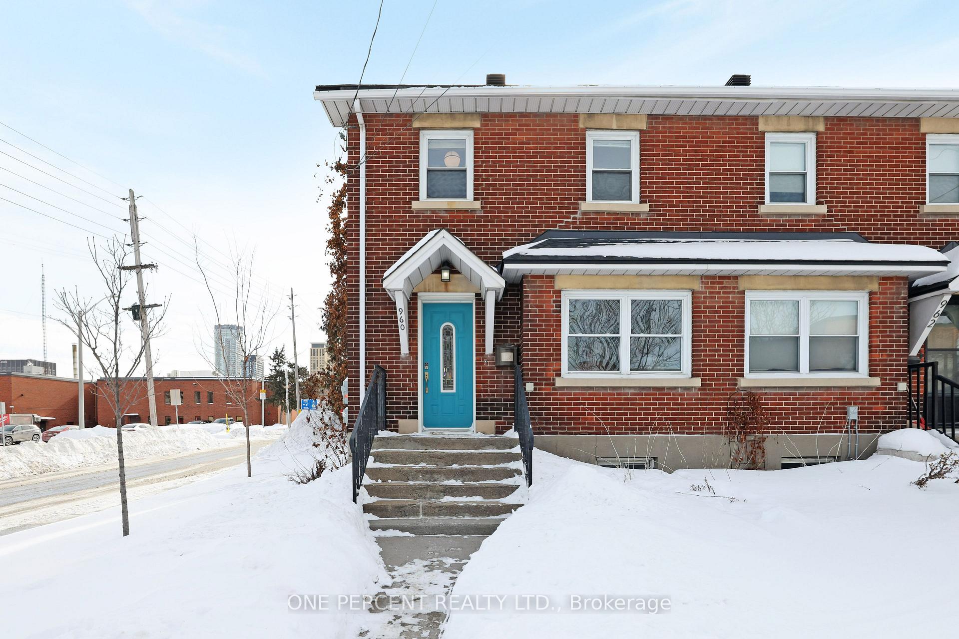 residential Property Image no.1