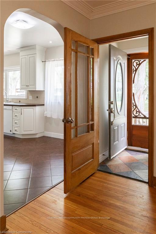 residential Property Image no.1