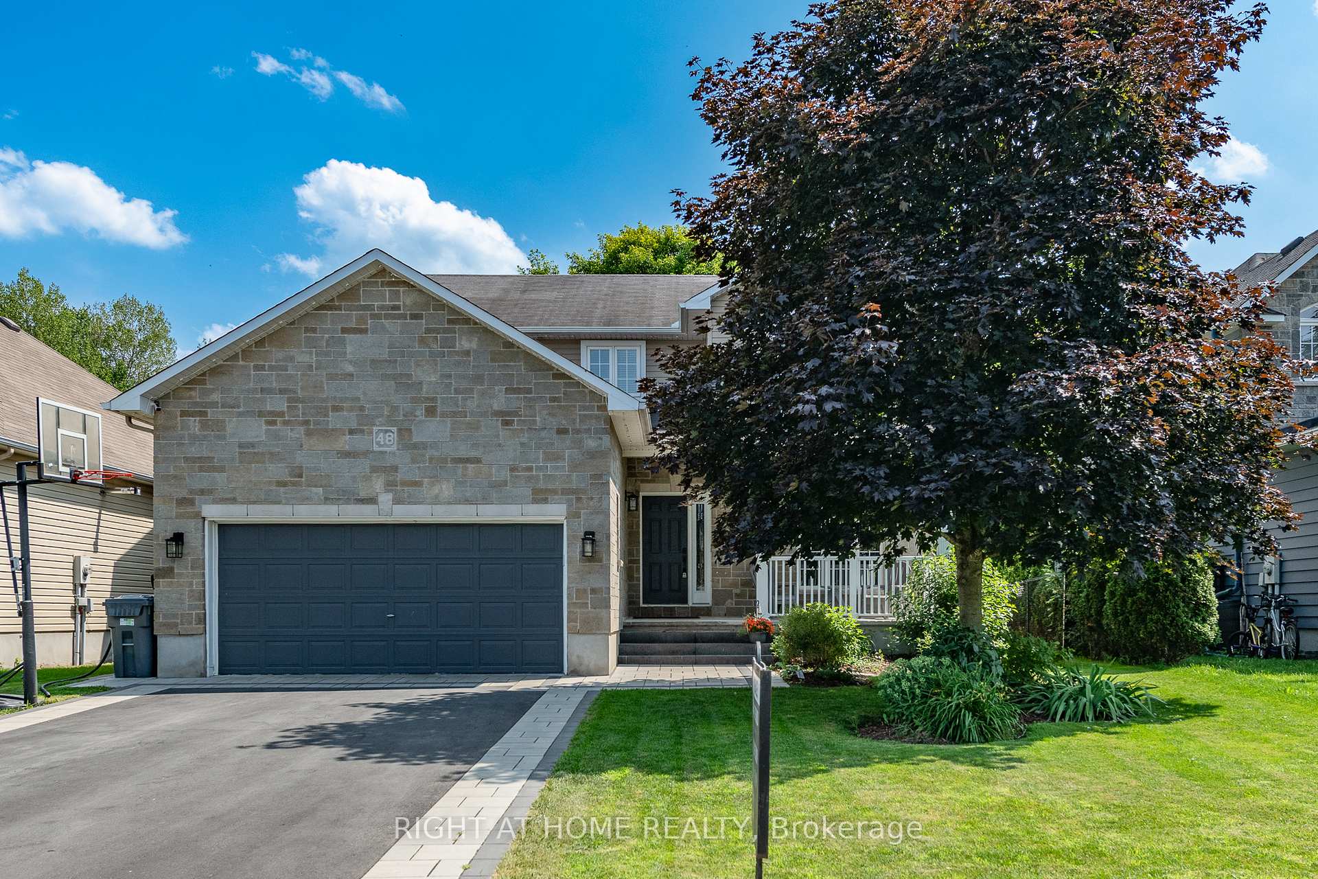 48 Station Trail, Russell, ON K4R 0A3 — Russell, Ontario
