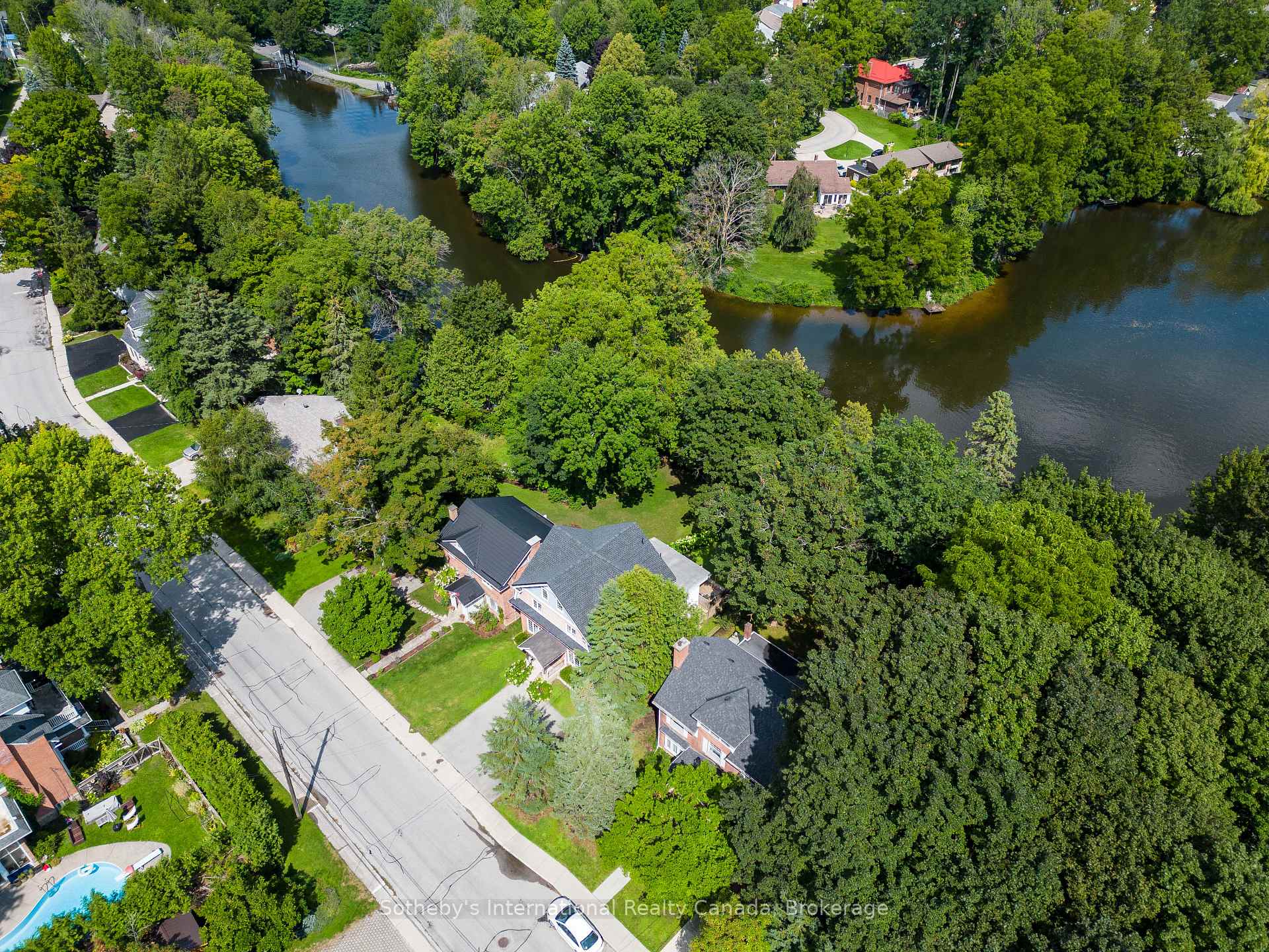 residential Property Image no.1