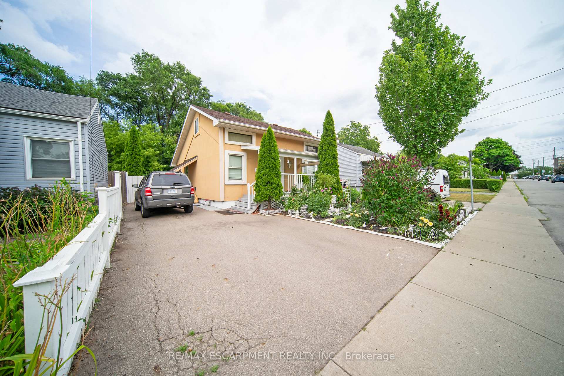 residential Property Image no.1