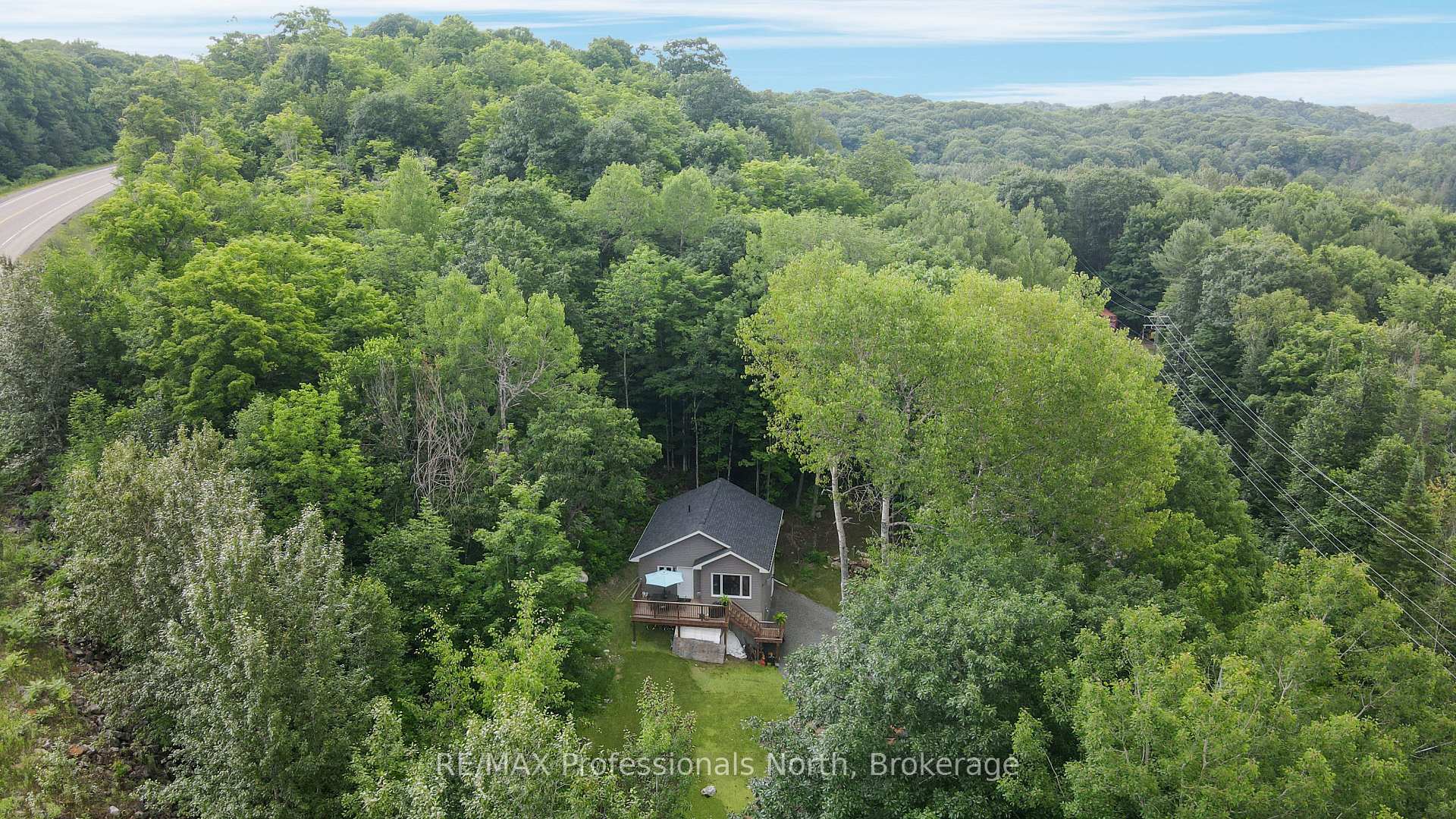 1065 Henderson's Road, Minden Hills, ON K0M 2S0 — Minden Hills, Ontario