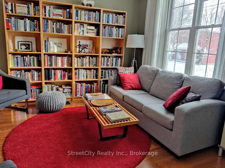 residential Property Image no.1