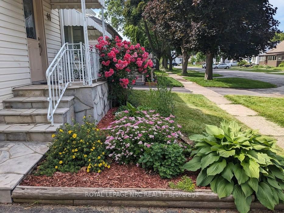 40 Shakespeare Avenue, St. Catharines — photo 2 of 5