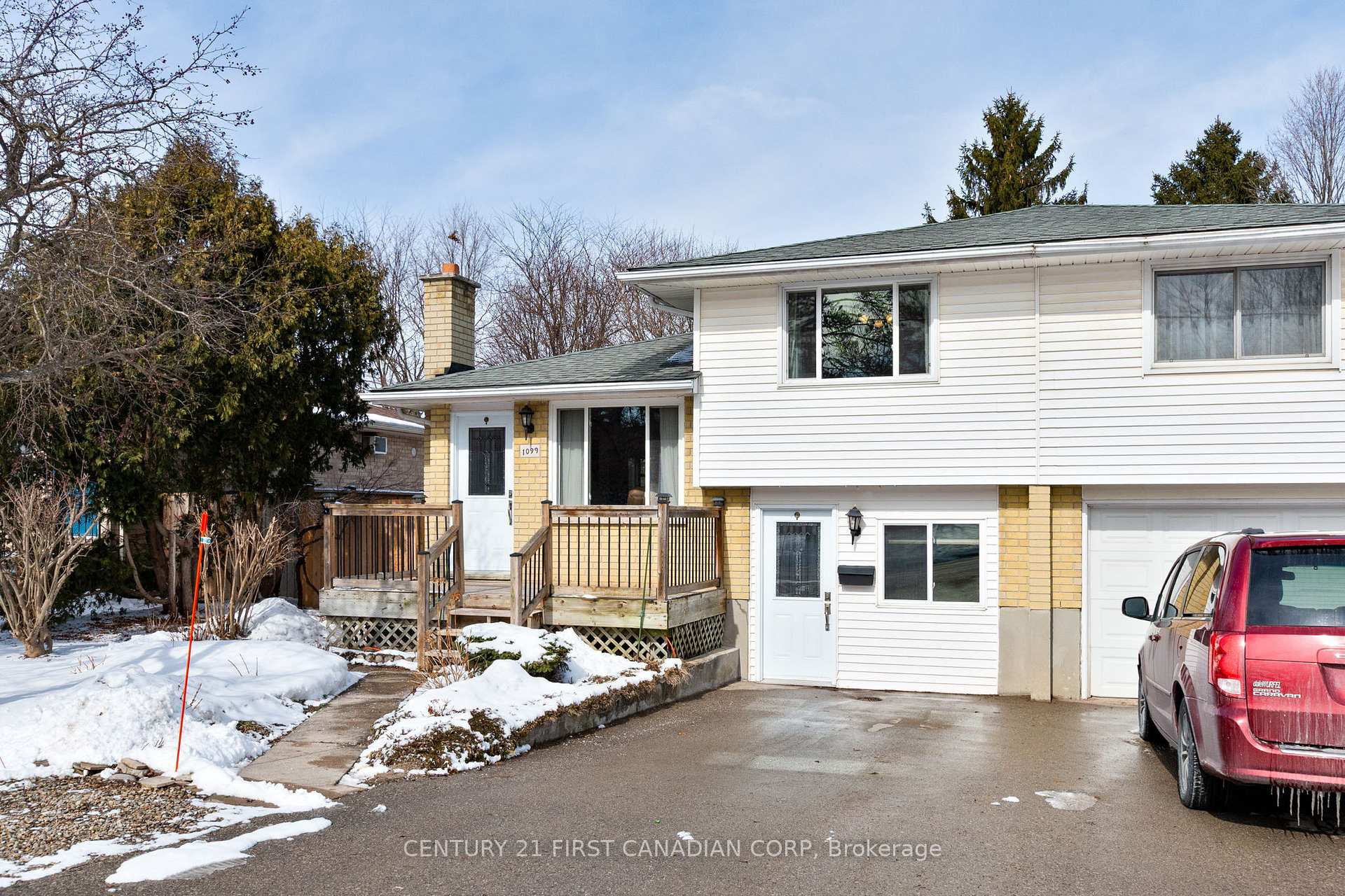 1099 Byron Baseline Road, London South, ON N6K 2C7