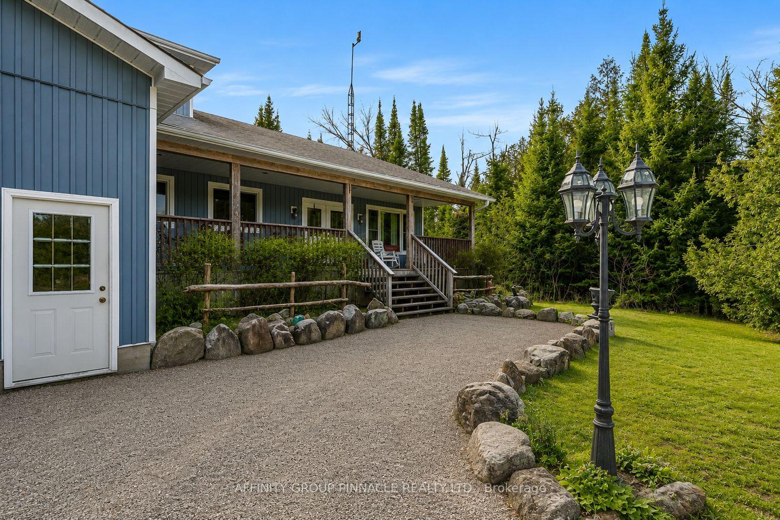 196 Bury's Green Road, Kawartha Lakes — photo 2 of 5