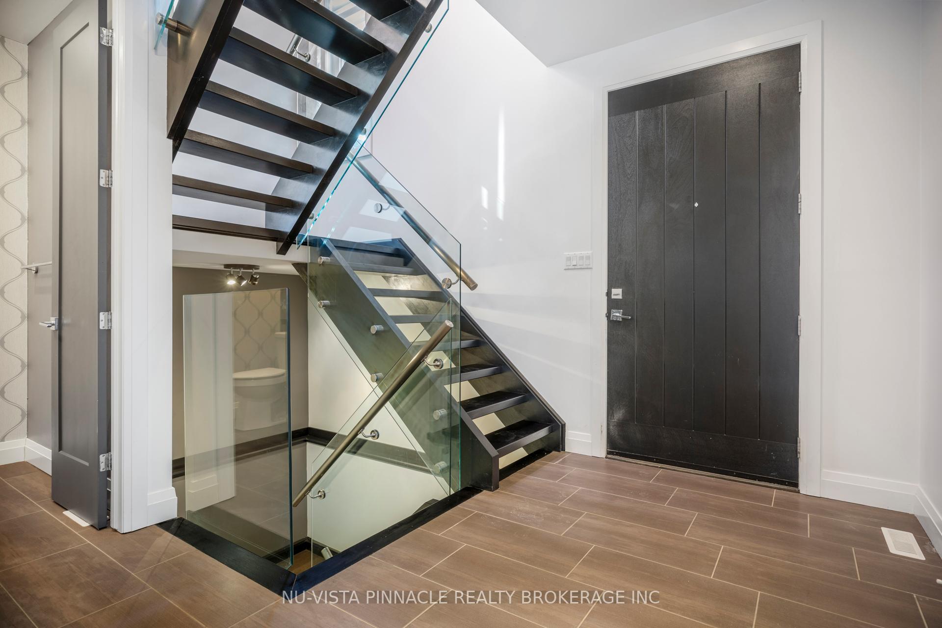 433 Hyde Park Road 16, London North — photo 5 of 5