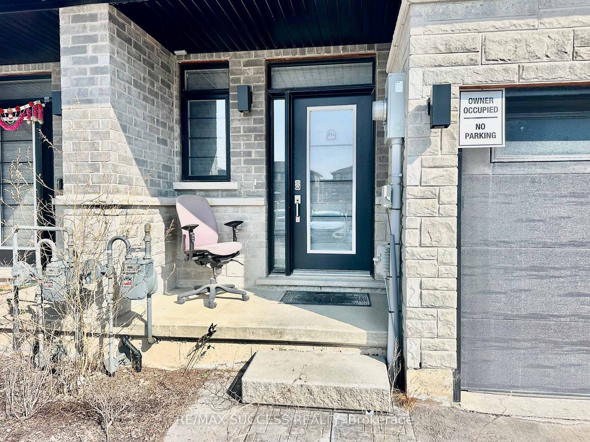 461 Blackburn Drive 22, Brantford — photo 3 of 5