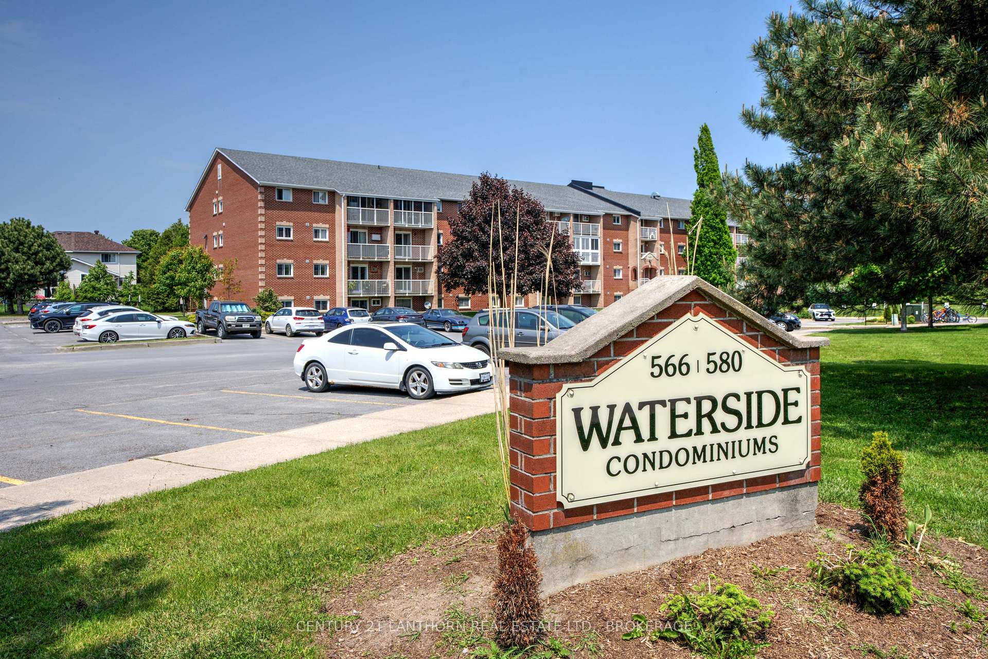 580 Armstrong Road 309, Kingston, ON K7M 8M3 — Kingston, Ontario
