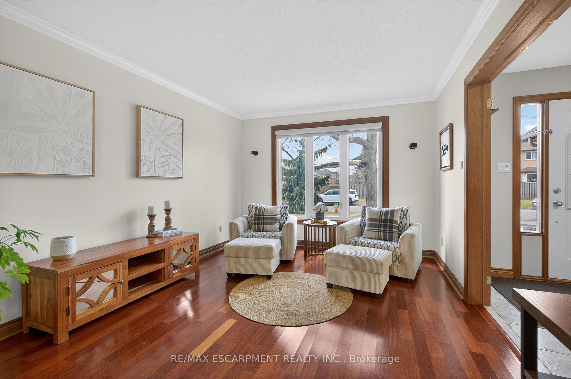 47 Sumner Crescent, Grimsby — photo 4 of 5