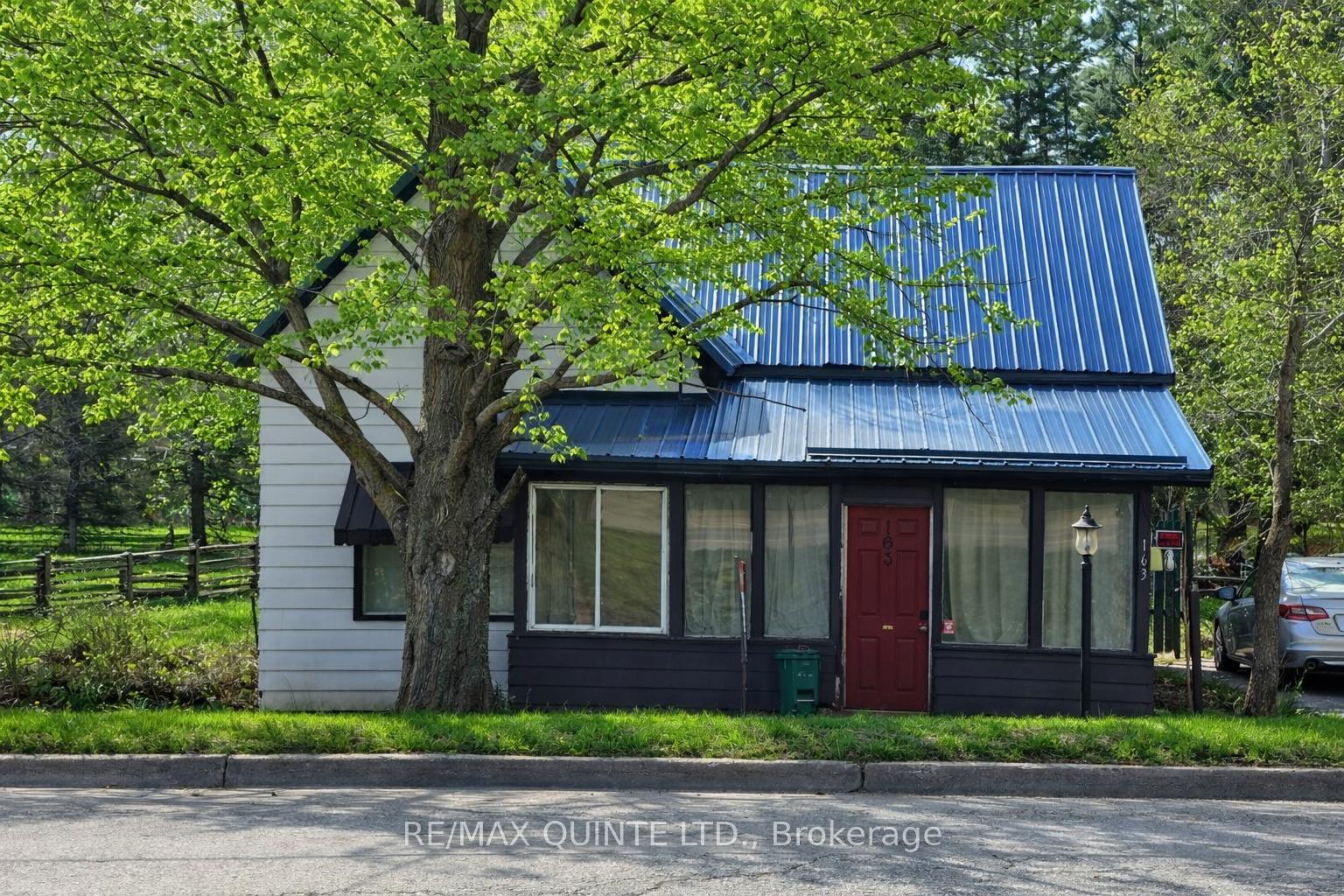 163 Main Street, Prince Edward County, ON K0K 1G0 — Prince Edward County, Ontario