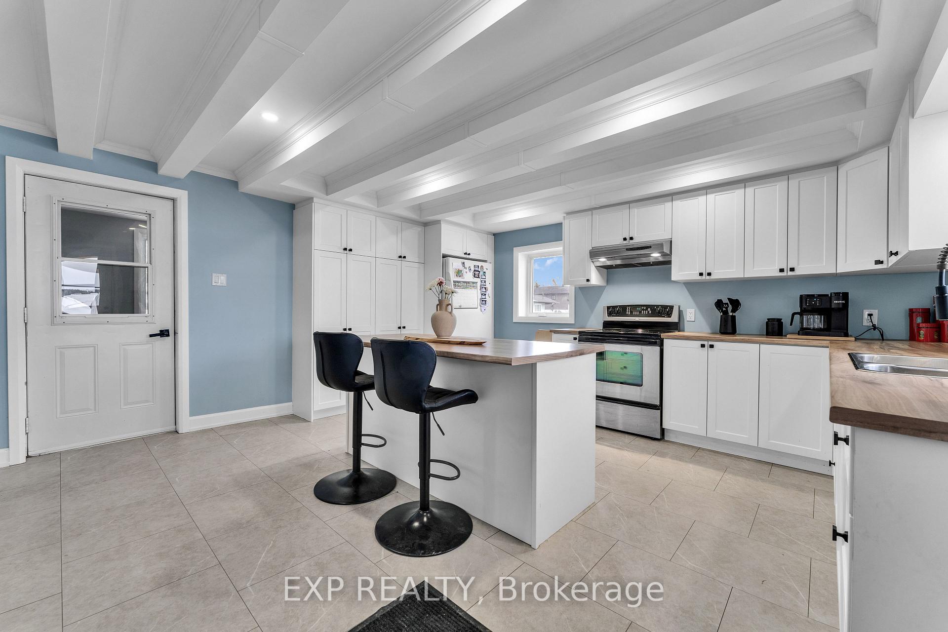 1526 Landry Street, Clarence-Rockland — photo 3 of 5